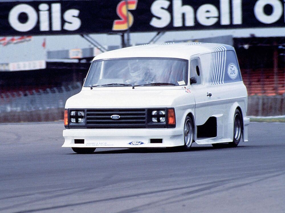 1984_SuperVan_2 _3.jpg