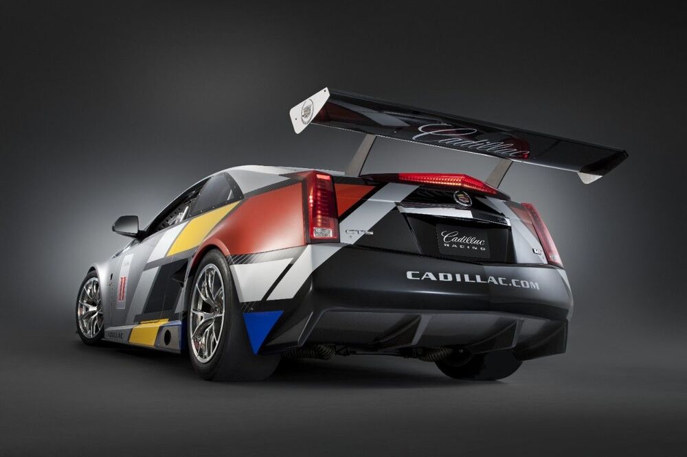 2011-cadillac-cts-v-coupe-racecar-032.jpeg