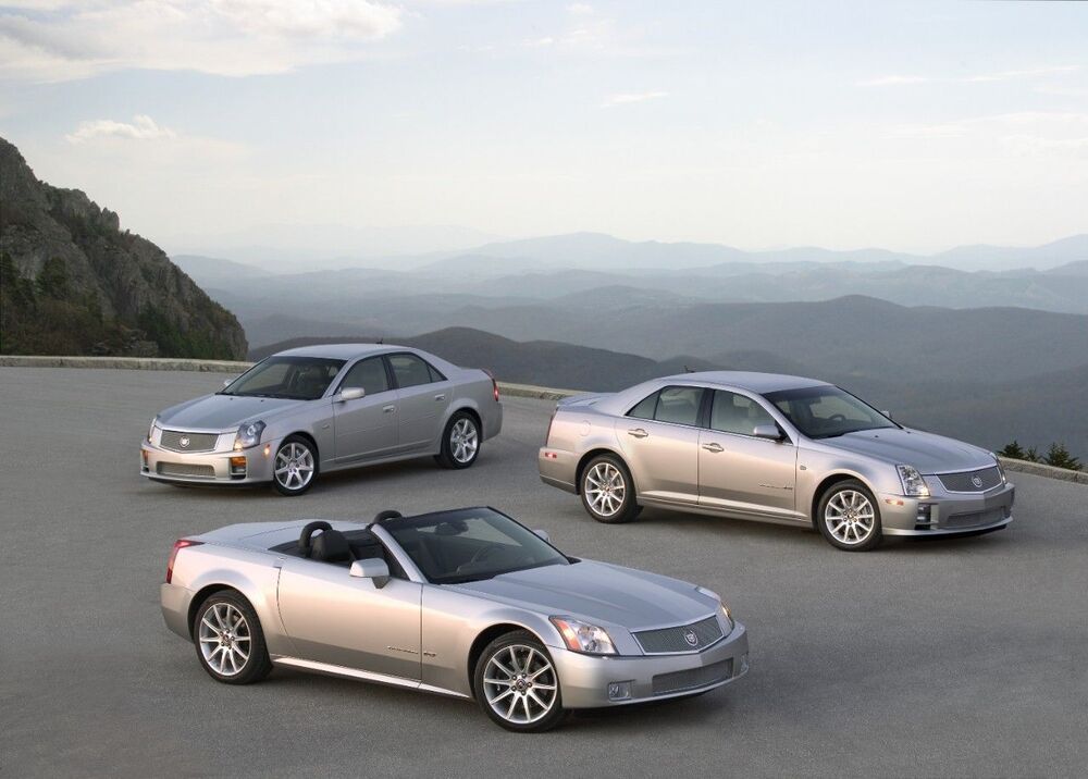 cadillac-v-series-gen1-family.jpeg