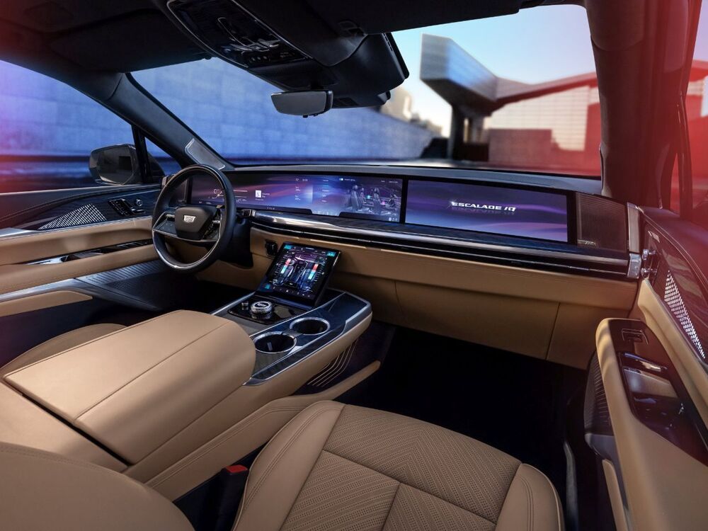 2025-cadillac-escalade-iq-sport-014.jpg