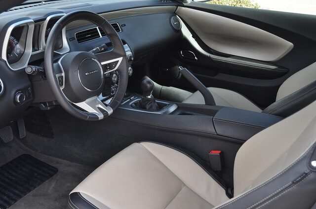 Camaro SS Interior Side View