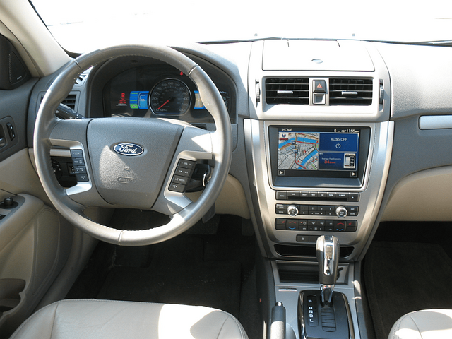 2010 Ford Fusion Hybrid Dash