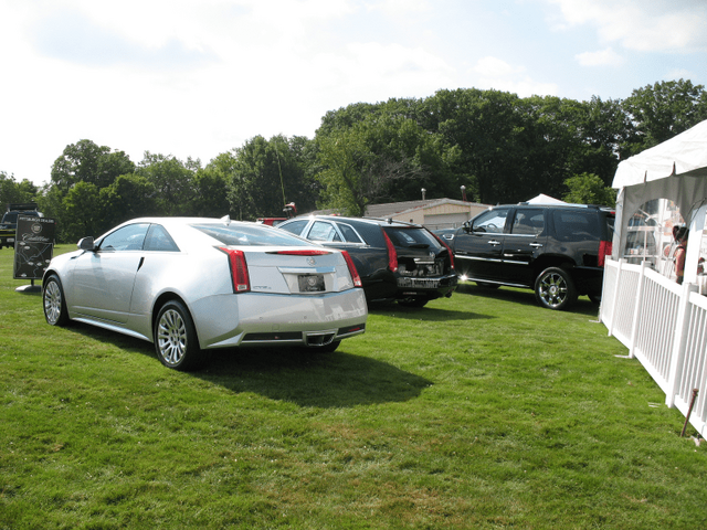 Cadillac CTS coupe and Wagon