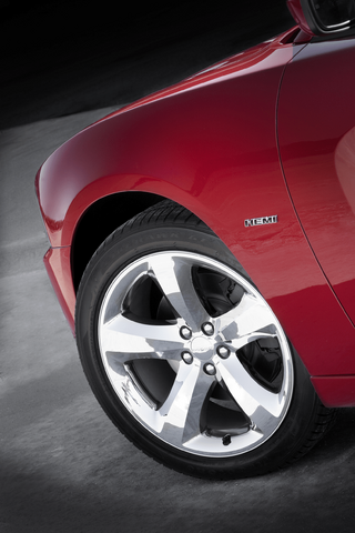 2011 Dodge Charger Front wheel