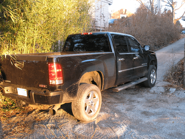 2011 GMC Sierra Denali 2500 HD Rear Three-Quarter View