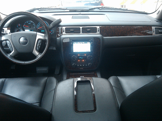 2011 GMC Sierra Denali 2500 HD Interior Dashboard and Center Console