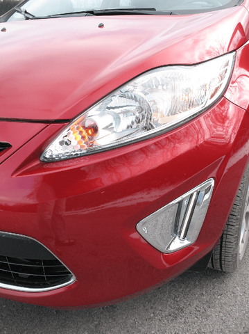 2011 Ford Fiesta 038.png