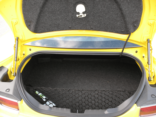 2010 Chevrolet Camaro RS 054.png