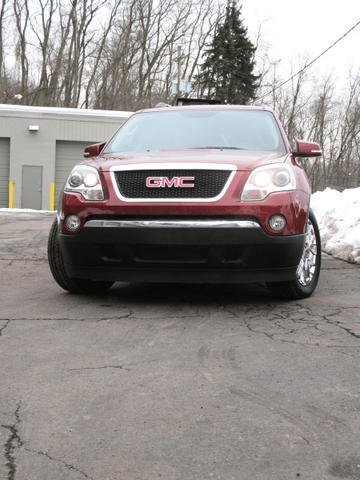 2010 GMC Acadia SLT-2 041.png