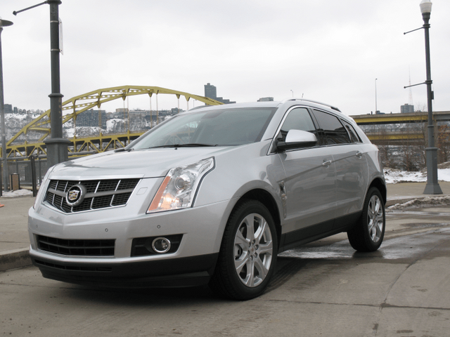 2010 Cadillac SRX Turbo Premium 040.png