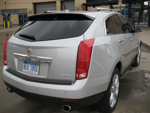 2010 Cadillac SRX Turbo Premium 044.png