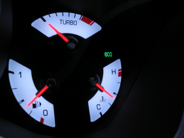 2011 Cadillac SRX Turbo 019.png