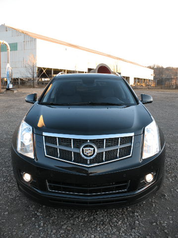 2011 Cadillac SRX Turbo 010.png