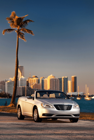 2011 Chrysler 200 Convertible 029.png