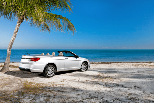 2011 Chrysler 200 Convertible 031.png