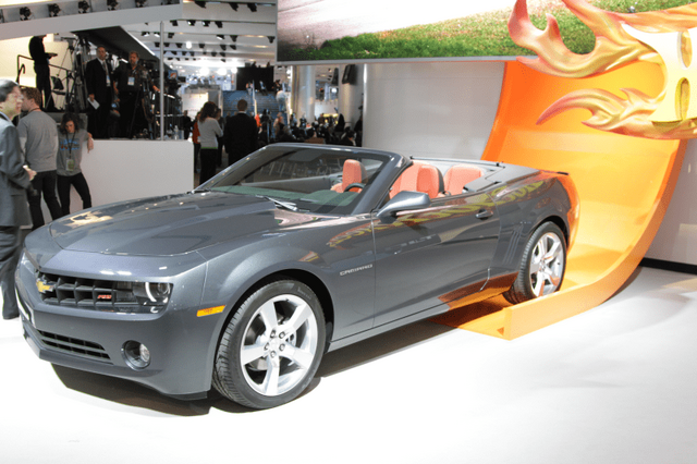 2011 Camaro Convertible 040.png