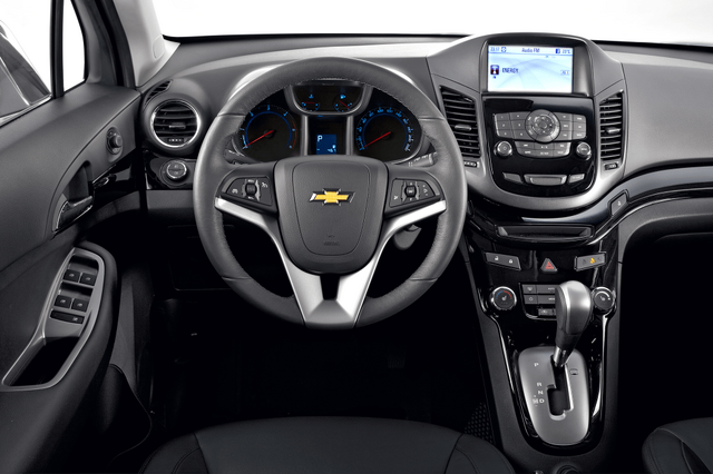 2011 Chevrolet Orlando 037.png