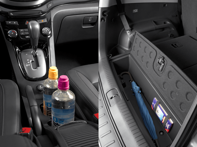 2011 Chevrolet Orlando 035.png