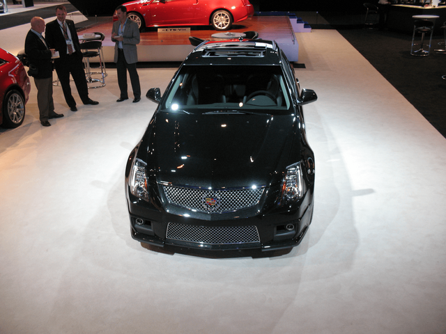 2011 Cadillac CTS-V Black Diamond 052.png