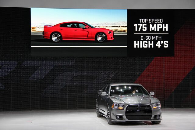 2012 Dodge Charger SRT-8, auto show reveal with performance stats display