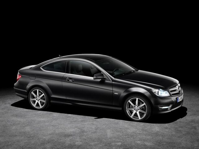 2012_C-Class_Coupe_02_medium.jpg