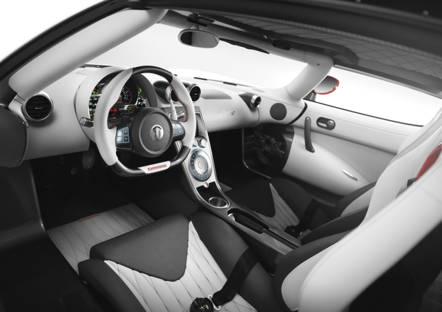 KoenigseggAgeraR-7.png