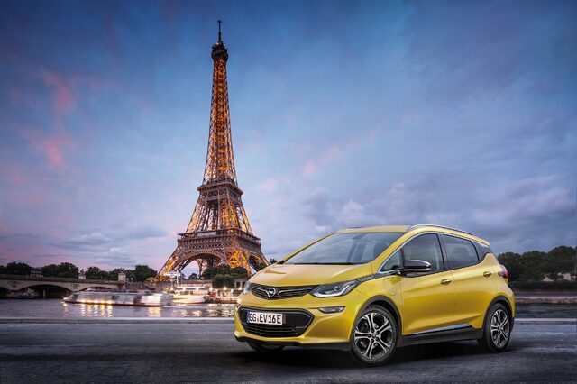 Opel Ampera-e 1.jpg
