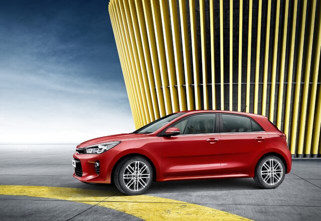 2017 Kia Rio 2.jpg