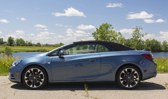 2016 Buick Cascada Premium side profile top up closed