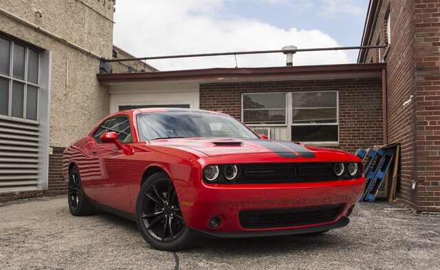 2016 Dodge Challenger SXT Blacktop Front Three-Quarter View