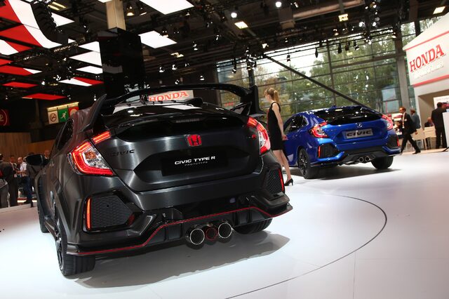 57ed189ab910f-HondaCivicType-RPrototypeLive5.jpg