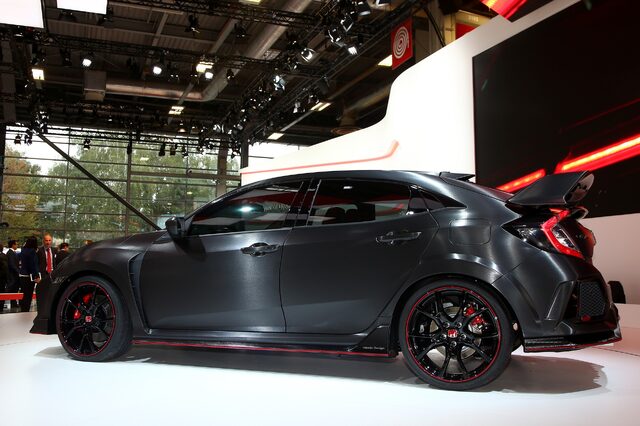 Honda Civic Type-R Prototype Live 4.jpg