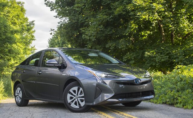 2016 Toyota Prius Three Three-Quarter Front View