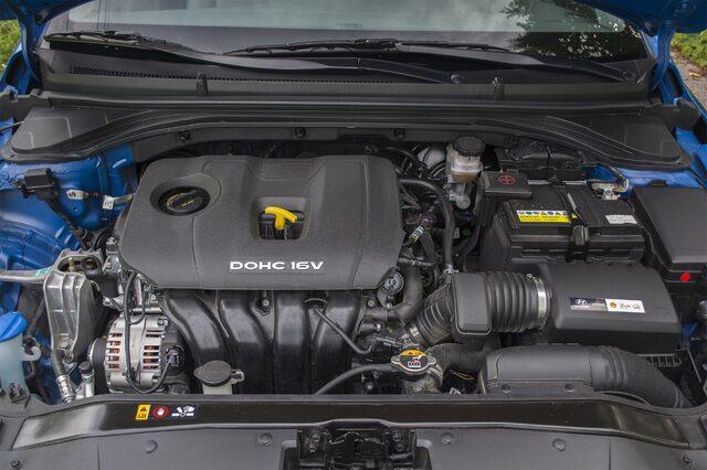 2017 Hyundai Elantra Limited DOHC 16V engine bay