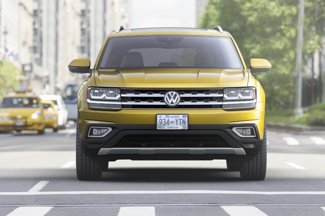 581388c9d134f-2018VolkswagenAtlas1.jpg
