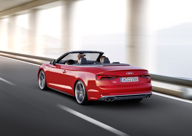 2017 Audi S5 Cabriolet 6.jpg