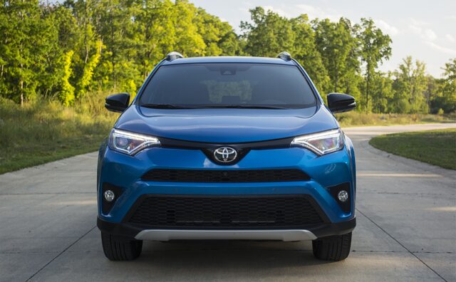 5828f558c3093-2016ToyotaRAV4SE1.jpg