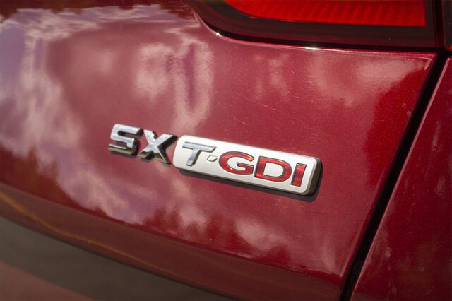 2017 Kia Sportage SX Turbo, SX T-GDI badge