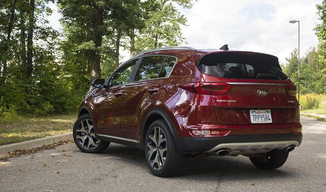 2017 Kia Sportage SX Turbo, rear three-quarter view