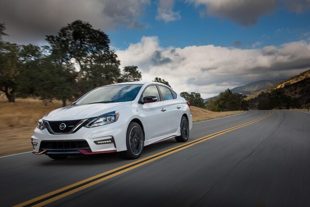 2017 Nissan Sentra NISMO 3.jpg
