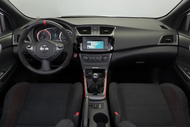 2017 Nissan Sentra NISMO 15.jpg