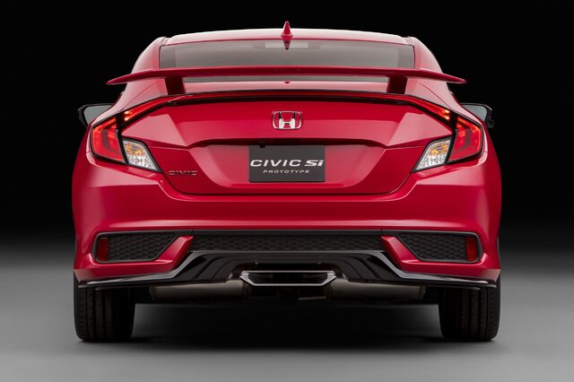 2017 Honda Civic Si Prototype 5.jpg