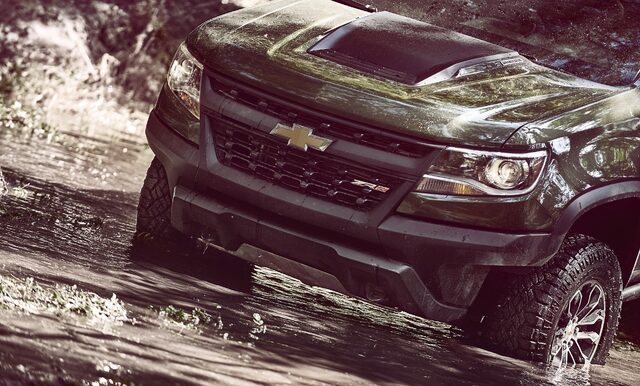 2017 Chevrolet Colorado ZR2 5.jpg