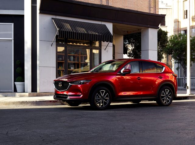 2017 Mazda CX-5 Grand Touring front three-quarter parked