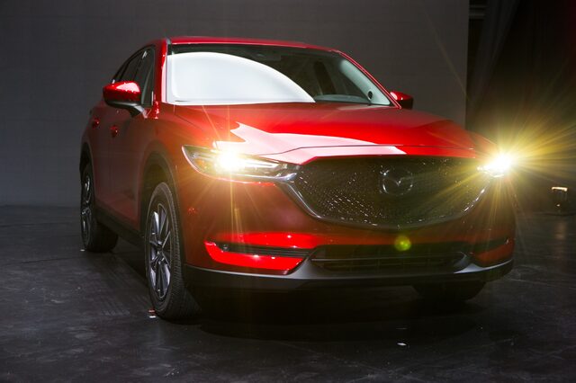 2017 Mazda CX-5 Grand Touring LA Auto Show front reveal