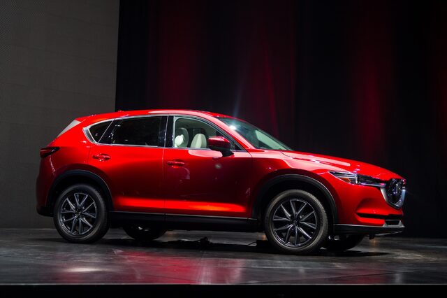 2017 Mazda CX-5 Grand Touring LA Auto Show reveal side