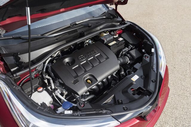 2018 Toyota C-HR 2.0L Engine Bay
