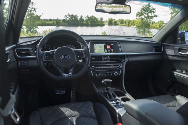 2016 Kia Optima SXL Interior Dashboard with UVO Infotainment Touchscreen and Kia Steering Wheel