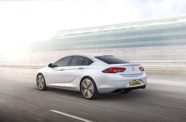 2017 Vauxhall Insignia Grand Sport 2.jpg