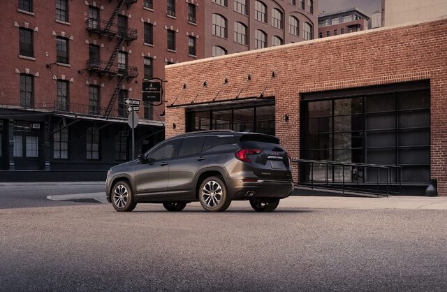 2018 GMC Terrain SLT 3.jpg